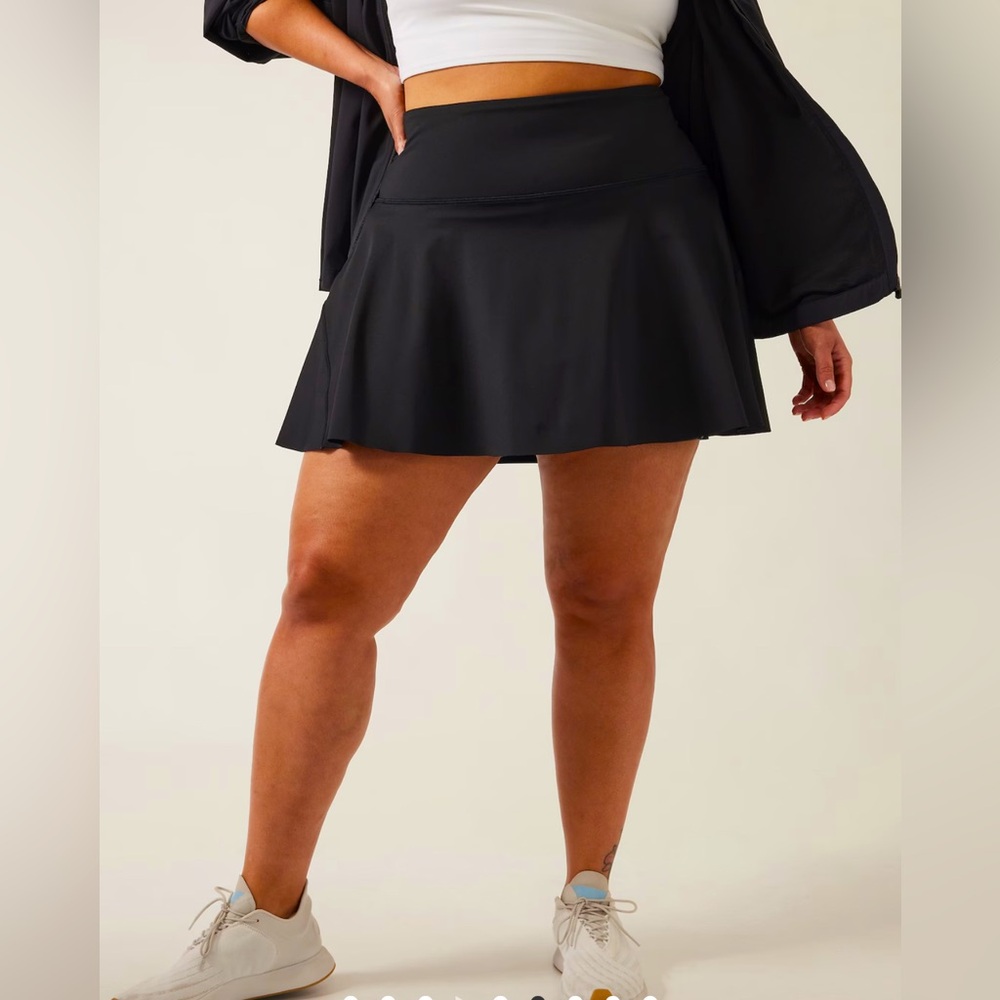 Athleta Ace high rise 13 1/2 skort 1X black